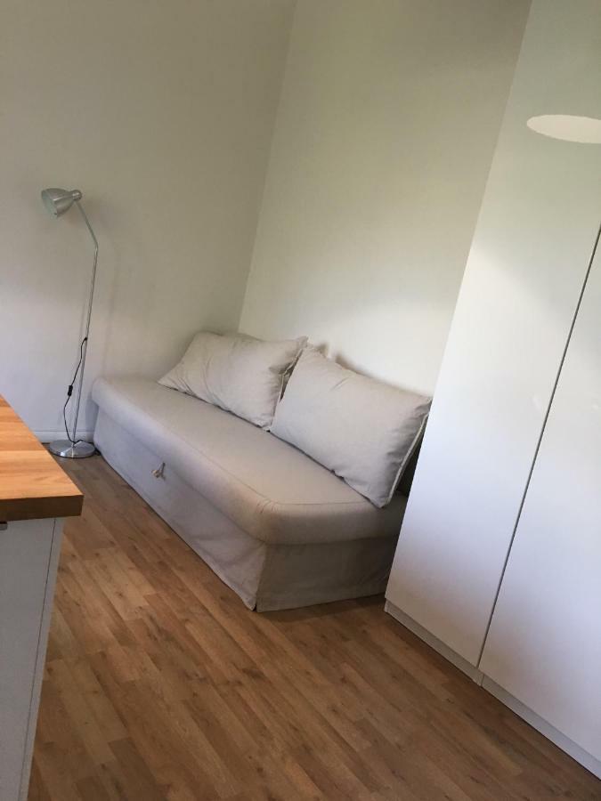 Tagiura Apartment *